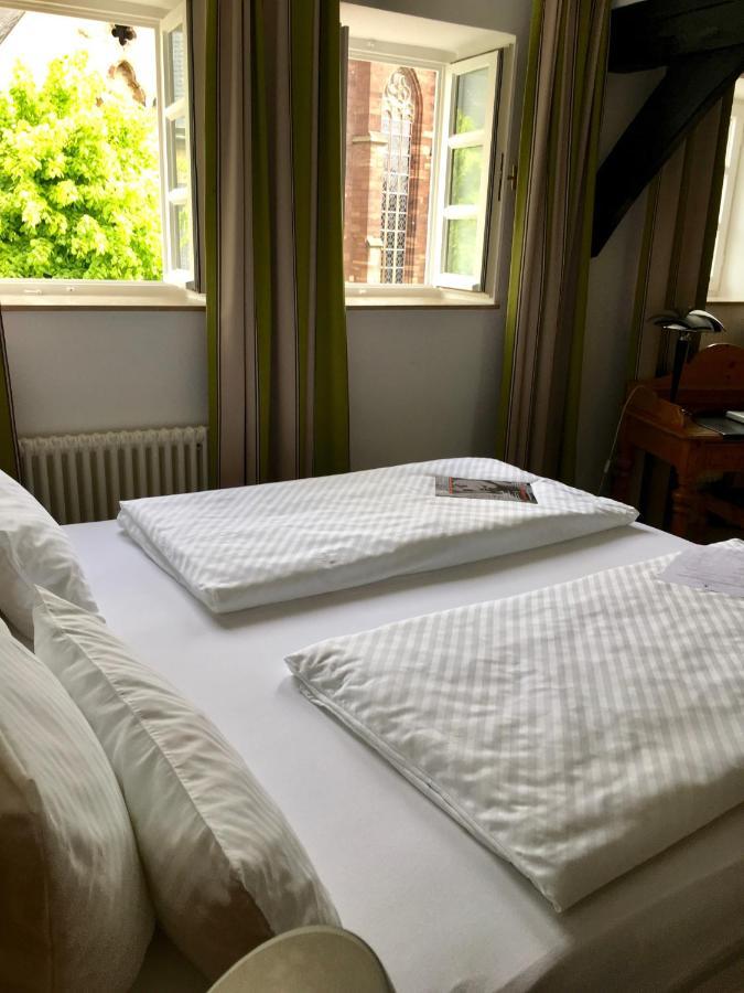 Alt Warburg Hotell Exteriör bild