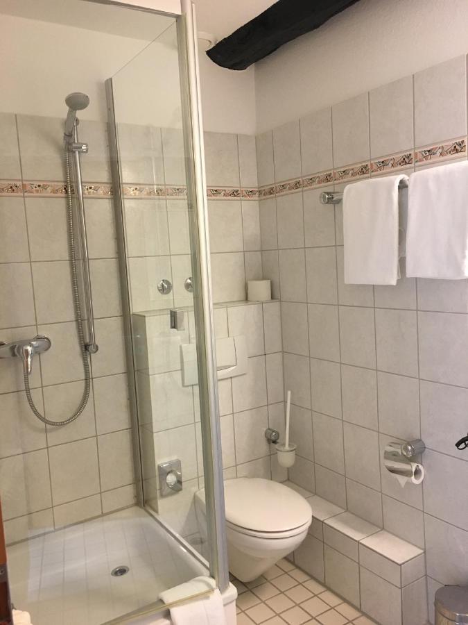 Alt Warburg Hotell Exteriör bild