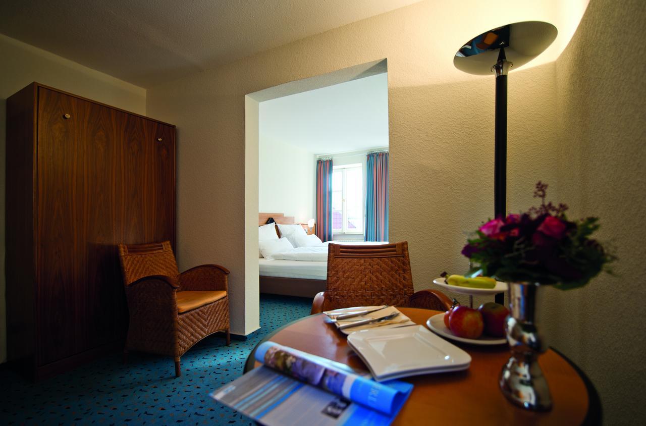 Alt Warburg Hotell Exteriör bild