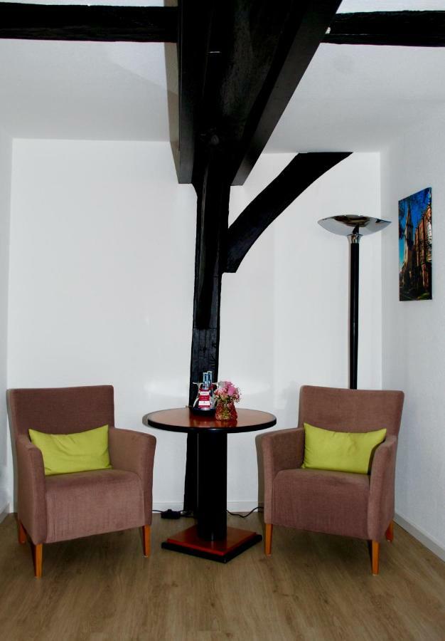 Alt Warburg Hotell Exteriör bild